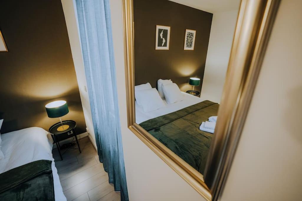 Le Bertrand • Le Raffinement En Coeur De Ville Châteauroux Buitenkant foto