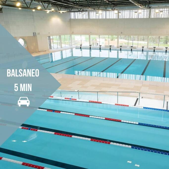 Le Bertrand • Le Raffinement En Coeur De Ville Châteauroux Buitenkant foto